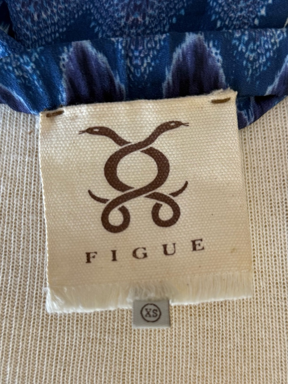 Figure Silk Strapless Blue Chevron Dress with Belt XS - Picture 3 of 7